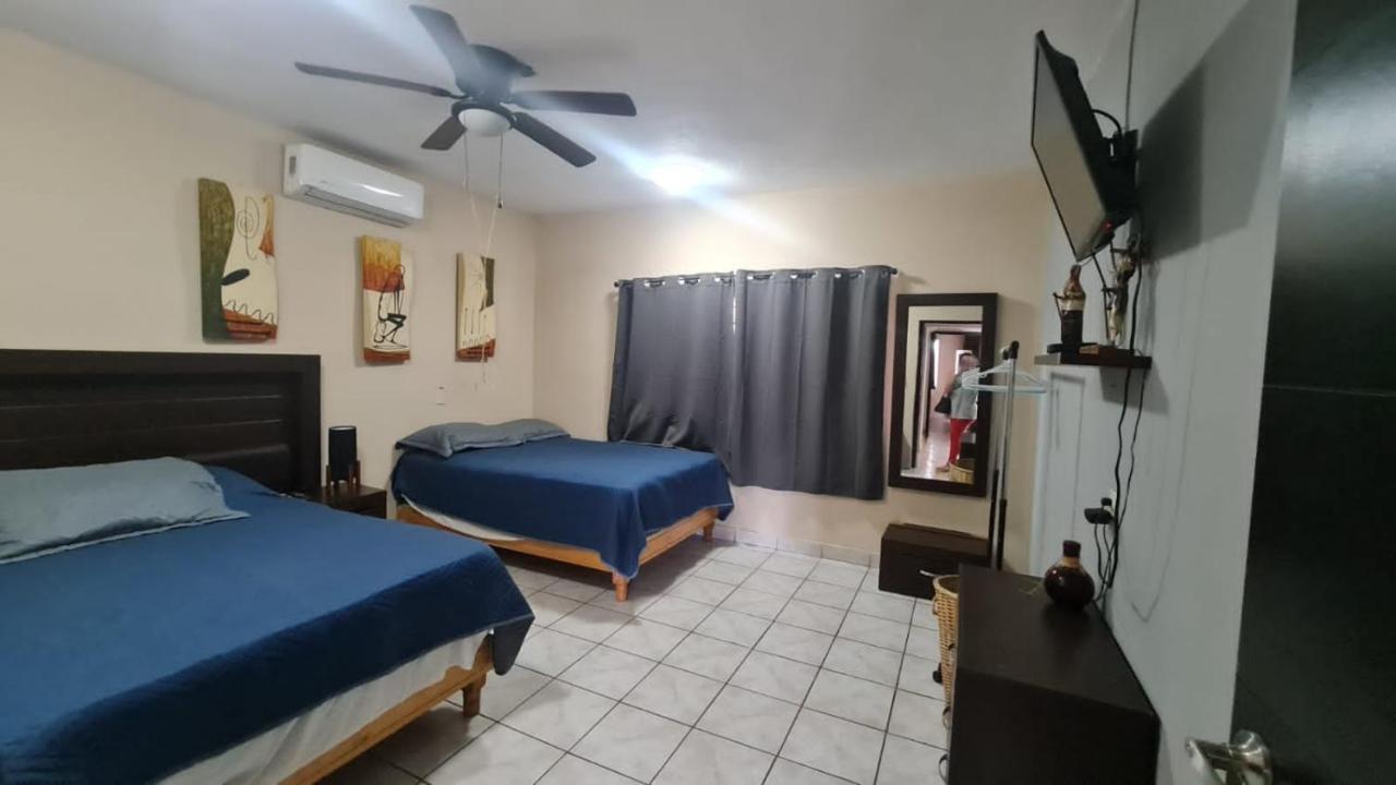 マサトランCasa A Pie De Playa Isla De La Piedraアパートメント エクステリア 写真
