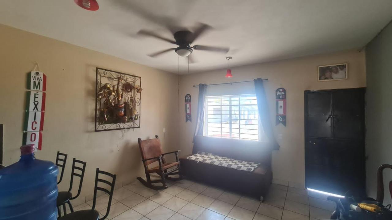マサトランCasa A Pie De Playa Isla De La Piedraアパートメント エクステリア 写真