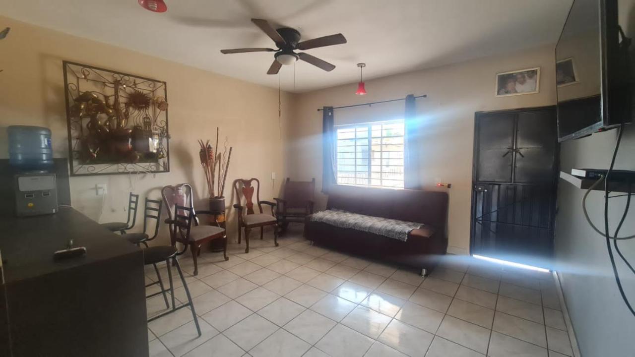 マサトランCasa A Pie De Playa Isla De La Piedraアパートメント エクステリア 写真