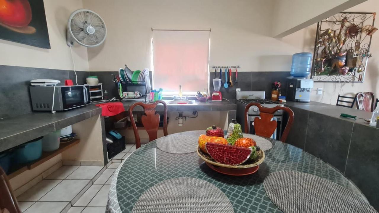 マサトランCasa A Pie De Playa Isla De La Piedraアパートメント エクステリア 写真
