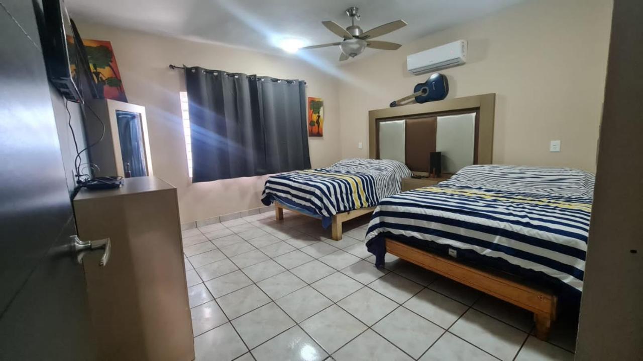 マサトランCasa A Pie De Playa Isla De La Piedraアパートメント エクステリア 写真