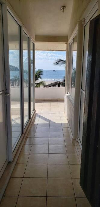 マサトランCasa A Pie De Playa Isla De La Piedraアパートメント エクステリア 写真